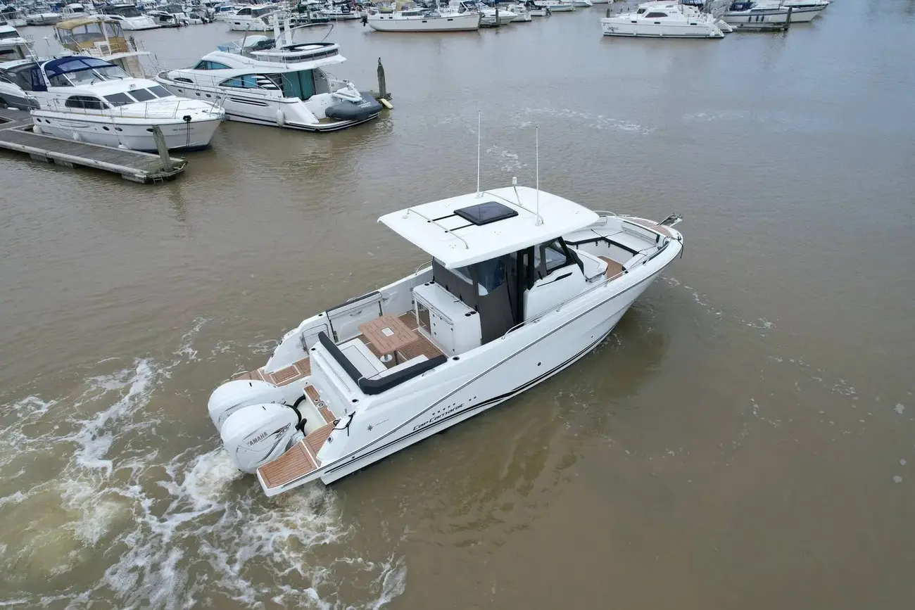 Thumbnail von Jeanneau Cap Camarat 10.5 CC