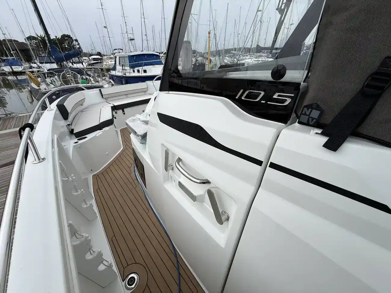 Thumbnail von Jeanneau Cap Camarat 10.5 CC