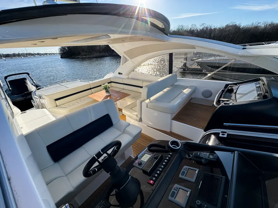 Thumbnail von Sunseeker Portofino 48