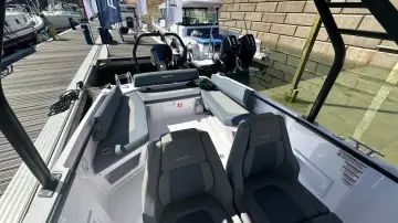 Thumbnail von Axopar 25 Cross Top