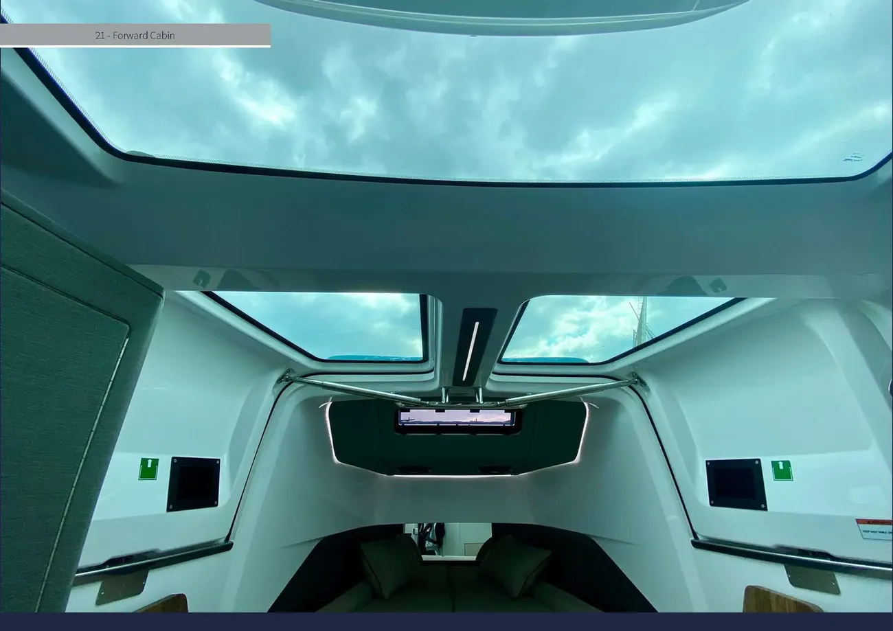 Thumbnail von Axopar 37 Cross Cabin Wilber