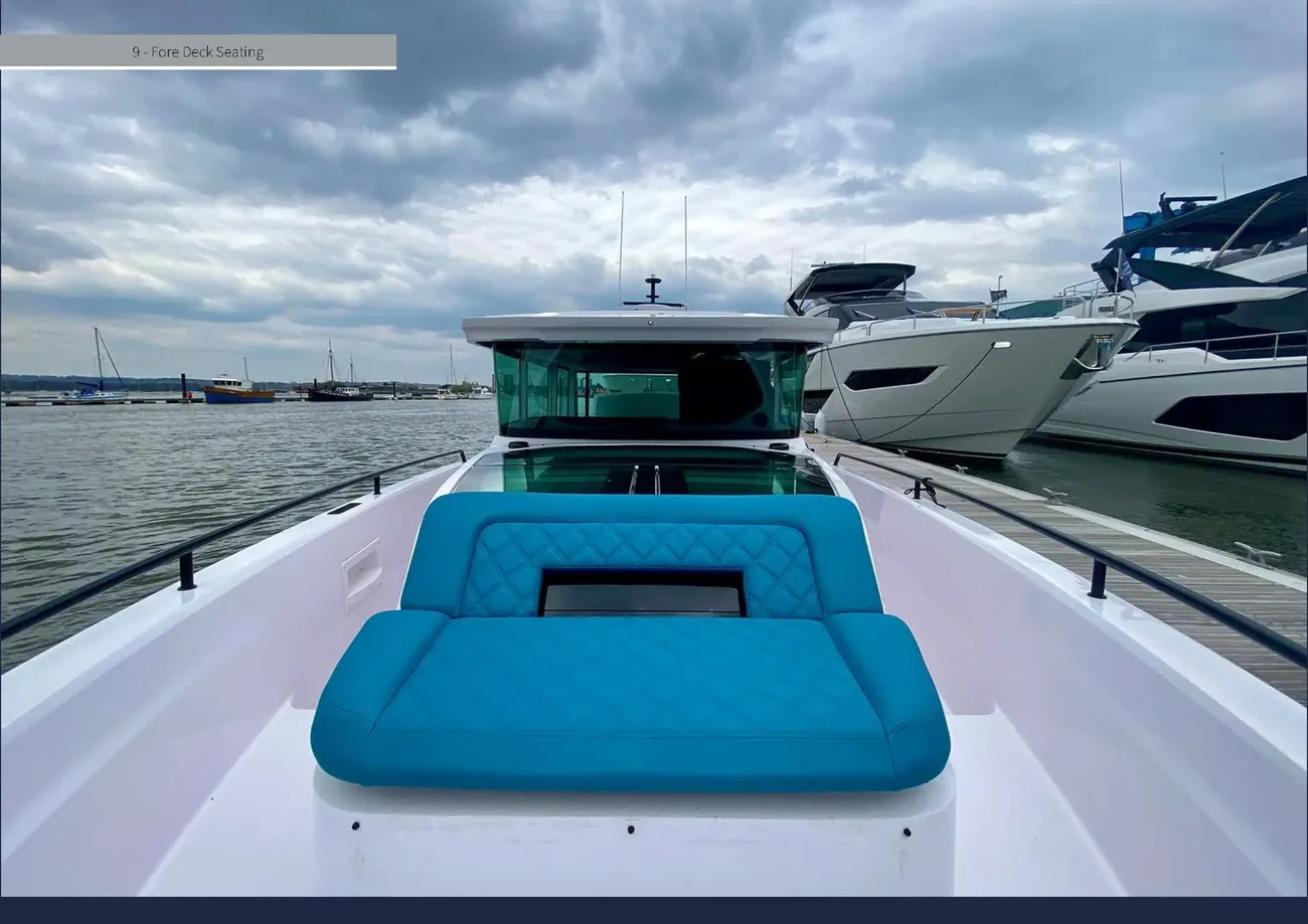 Thumbnail von Axopar 37 Cross Cabin Wilber