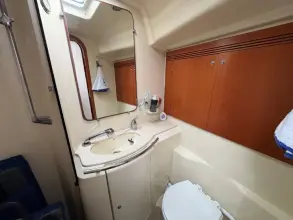 Thumbnail von Dufour 44 Performance Upshot of Menai