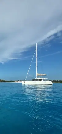 Lagoon 52 NAUTI ADVENTURE