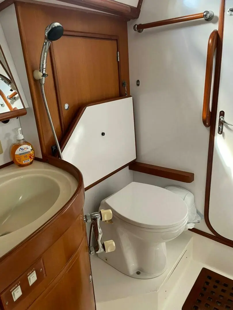 Thumbnail von Hylas H49 Lokelani