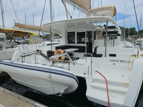 Lagoon 40