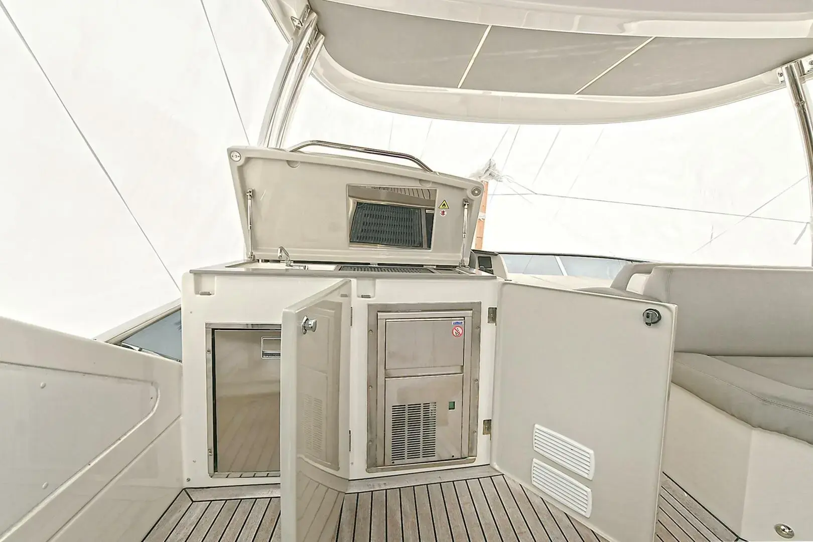 Thumbnail von Absolute 62