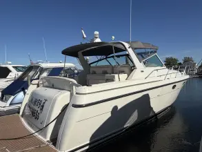 Thumbnail von Tiara Yachts 3500 Express