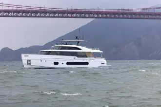 Thumbnail von Azimut Magellano 25M