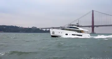 Thumbnail von Azimut Magellano 25M