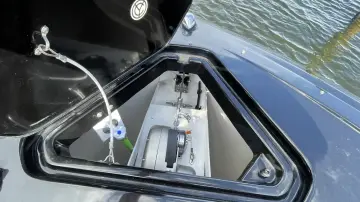 Thumbnail von Cruisers Yachts 38 GLS OB