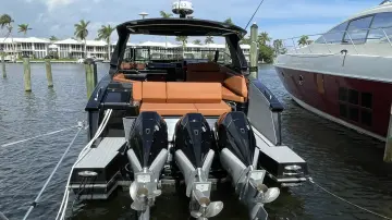 Thumbnail von Cruisers Yachts 38 GLS OB