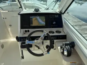 Thumbnail von Boston Whaler 280 Vantage