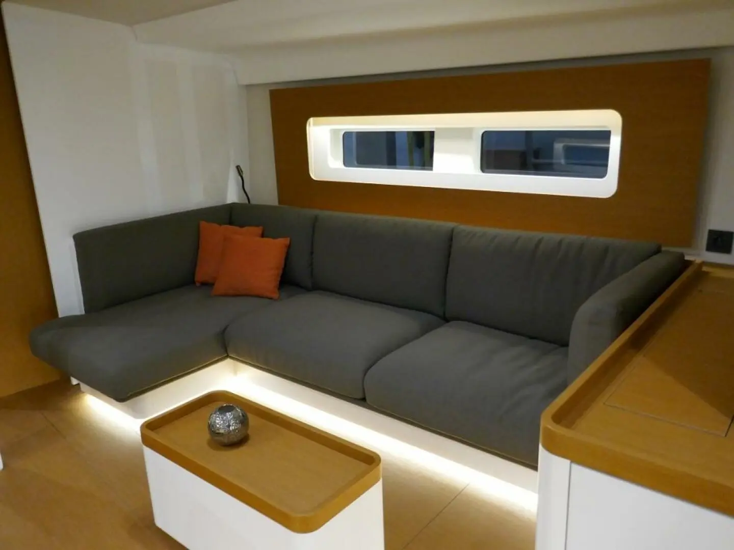Thumbnail von Beneteau Oceanis Yacht 54