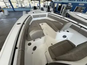 Thumbnail von Sea Hunt Ultra 265 SE