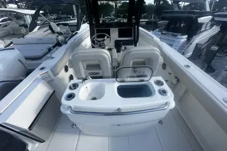 Thumbnail von Boston Whaler 280 Outrage