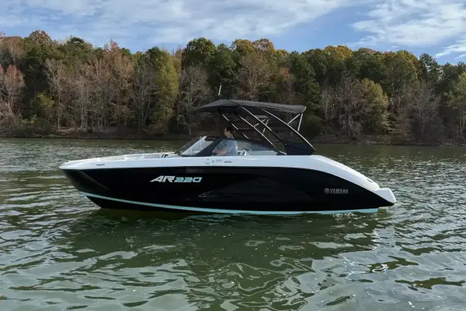 Yamaha AR220