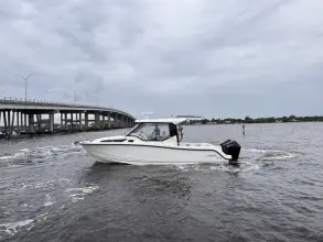 Thumbnail von Boston Whaler 325 Conquest