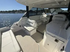 Thumbnail von Regal 36 Grand Coupe