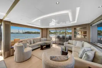Thumbnail von Sunseeker 86 Yacht