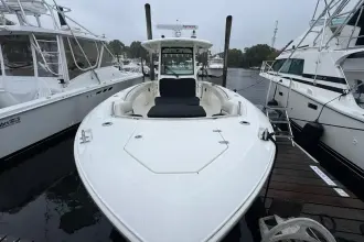 Thumbnail von Boston Whaler 330 Outrage