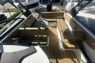 Thumbnail von Sea Ray SDX 270 buitenboordmotor