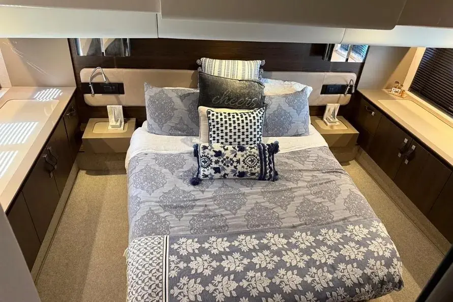 Thumbnail von Azimut 50