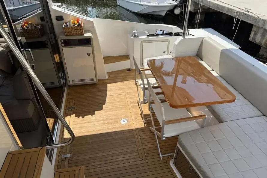 Thumbnail von Azimut 50