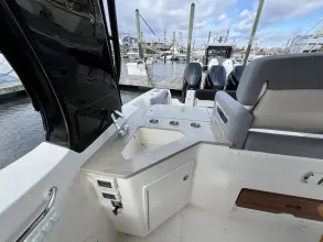 Thumbnail von Boston Whaler 350 Realm