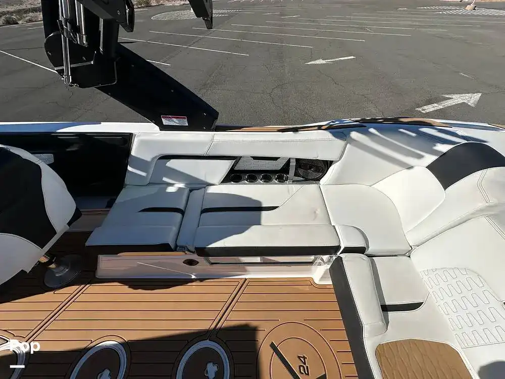 Thumbnail von MasterCraft X 24