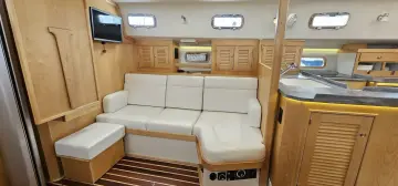 Thumbnail von Island Packet 439 Hawkeye