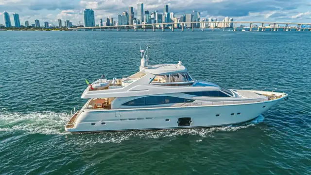 Ferretti Yachts 830 Noral