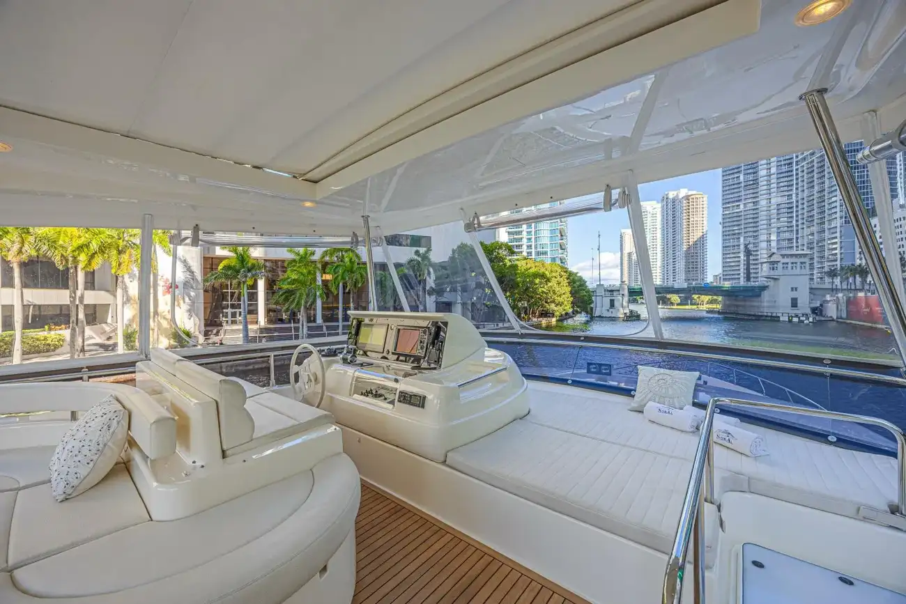 Thumbnail von Ferretti Yachts 830 Noral