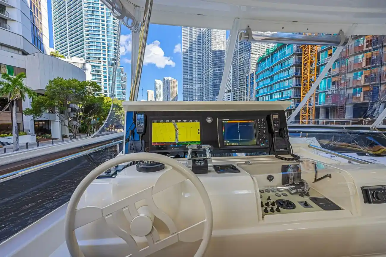 Thumbnail von Ferretti Yachts 830 Noral