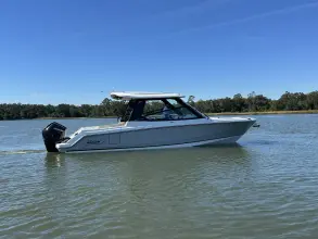 Thumbnail von Boston Whaler 330 Vantage
