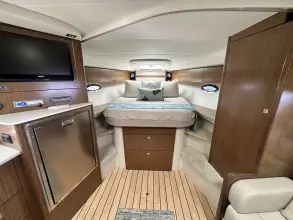 Thumbnail von Cruisers Yachts 380 Express