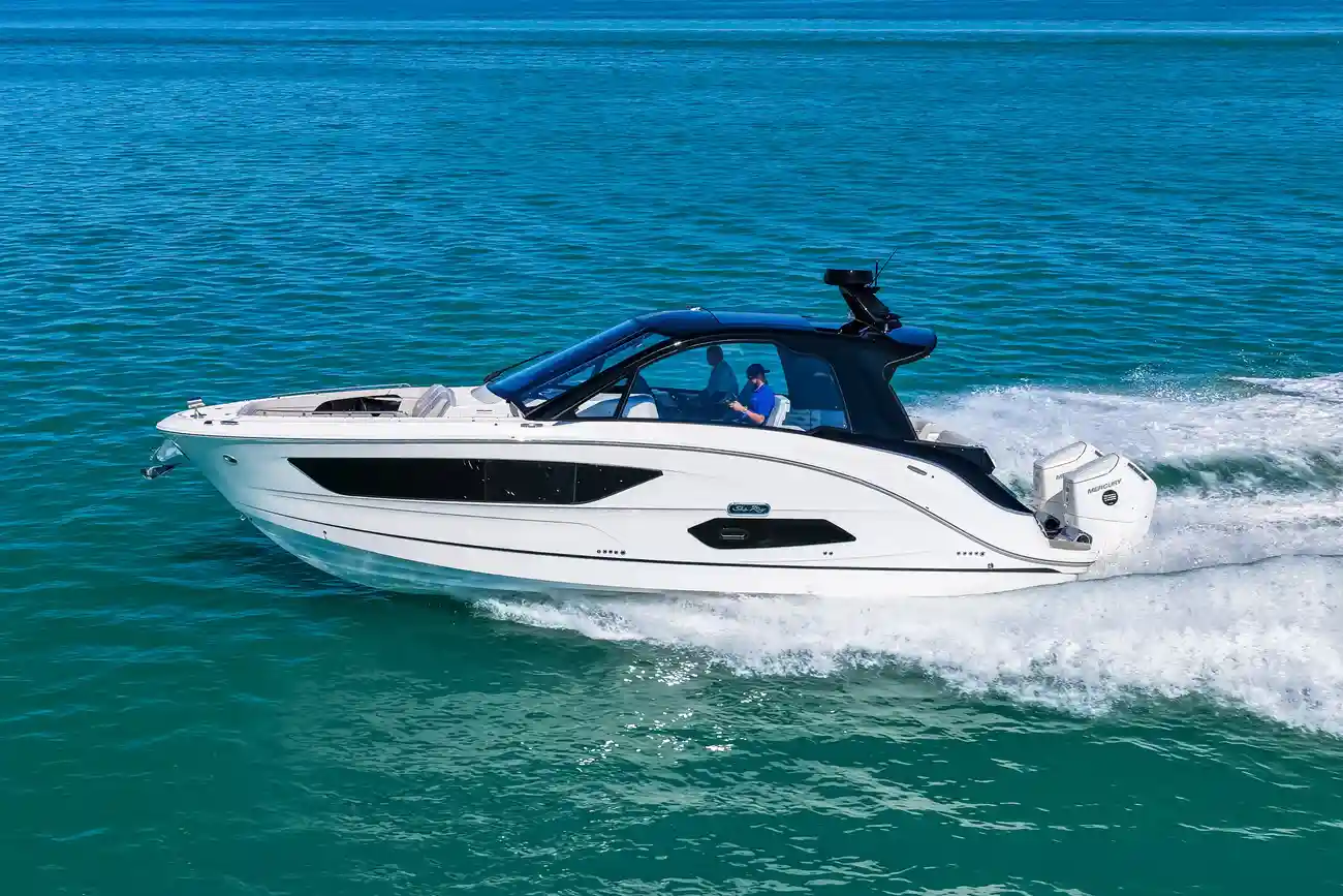 Sea Ray 370 Sundancer Outboard