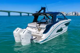 Thumbnail von Sea Ray 370 Sundancer Outboard