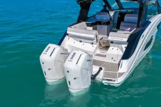 Thumbnail von Sea Ray 370 Sundancer Outboard