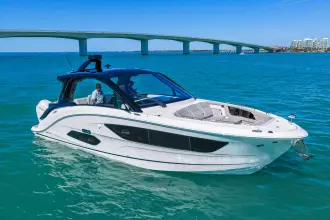 Thumbnail von Sea Ray 370 Sundancer Outboard