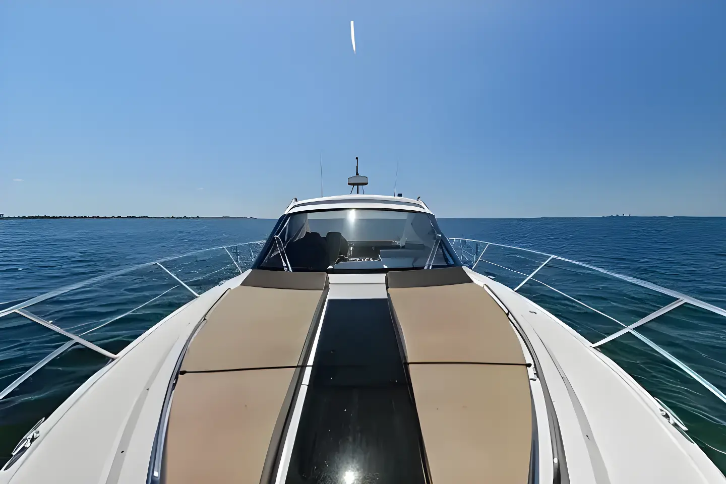 Thumbnail von Galeon 385 HTS