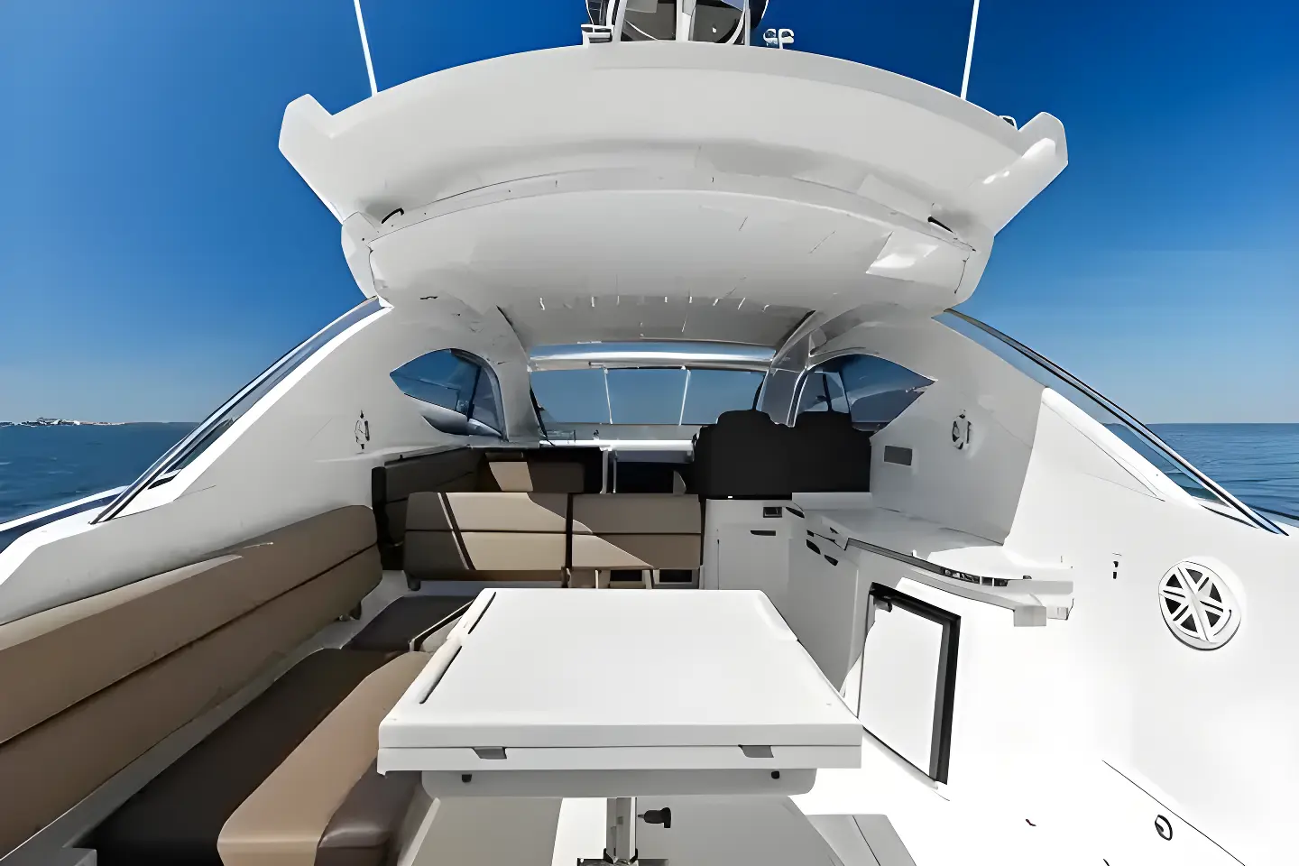 Thumbnail von Galeon 385 HTS