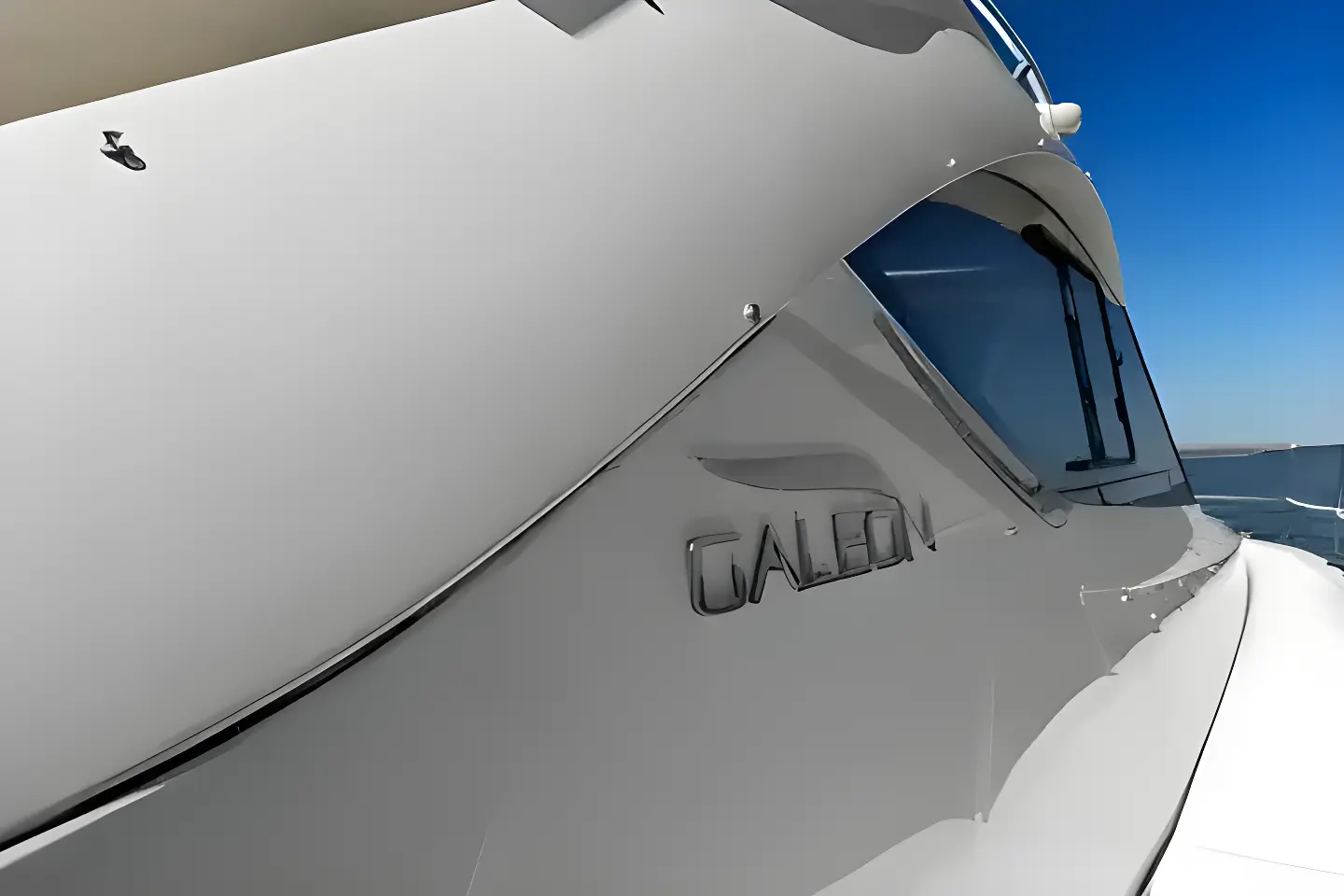 Thumbnail von Galeon 385 HTS