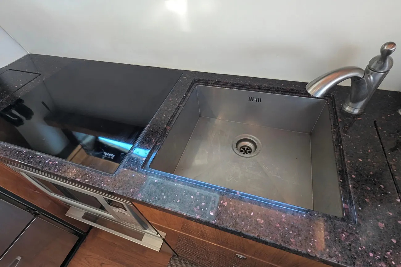 Thumbnail von Fairline Squadron 55