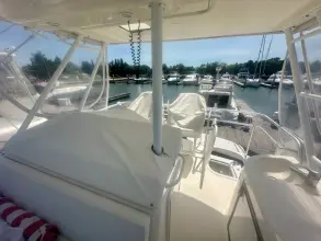 Thumbnail von Riviera 42 Flybridge