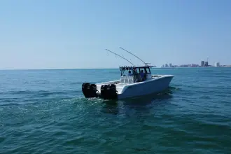 Thumbnail von Invincible 46 Catamaran REEL DEPLOYMENT