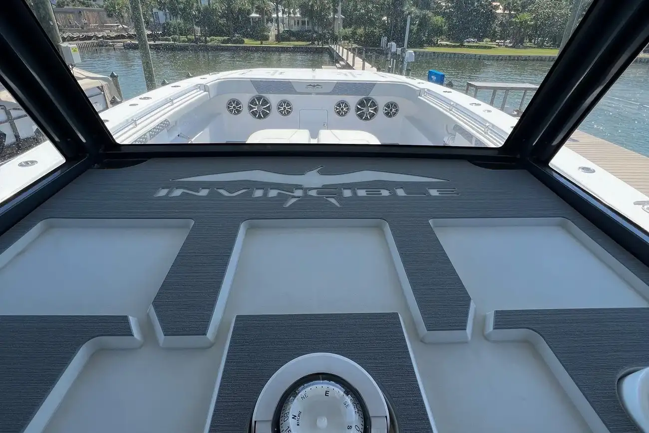 Thumbnail von Invincible 46 Catamaran REEL DEPLOYMENT