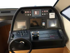 Thumbnail von Pershing 64 Macan