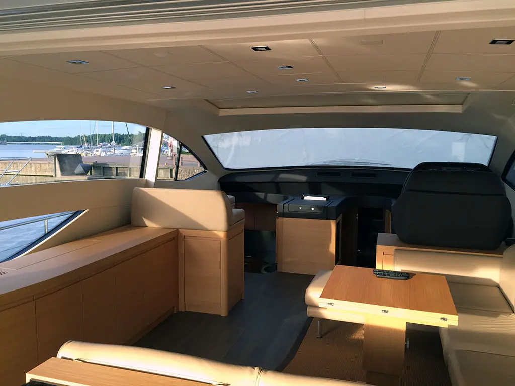 Thumbnail von Pershing 64 Macan