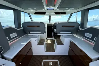 Thumbnail von Tiara Yachts 43LE